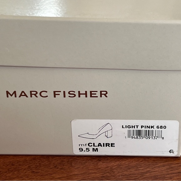 MARC FISHER Claire Light Blush Pink Suede Pointed Toe Pump Genuine Leather 9.5M - Picture 7 of 8